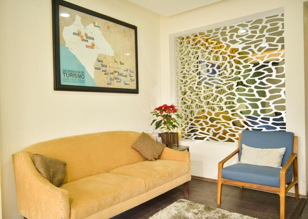 Hotel Lunada Комитан де Домингес Екстериор снимка