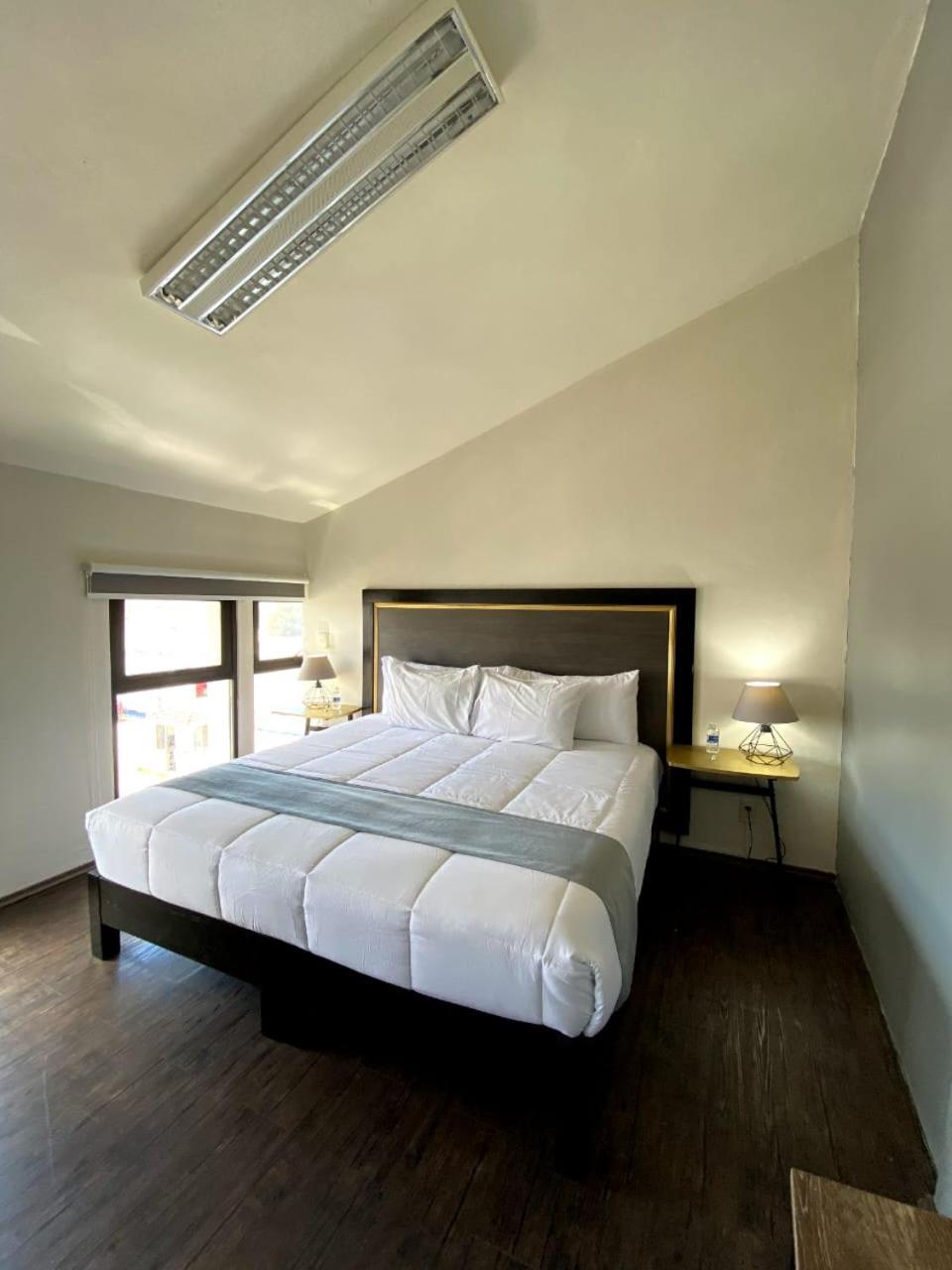 Hotel Lunada Комитан де Домингес Екстериор снимка